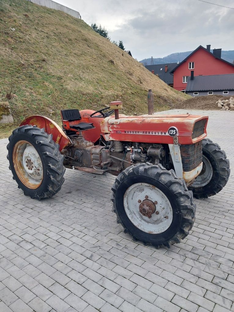 Massey Ferguson 135  3 cyl 4x4