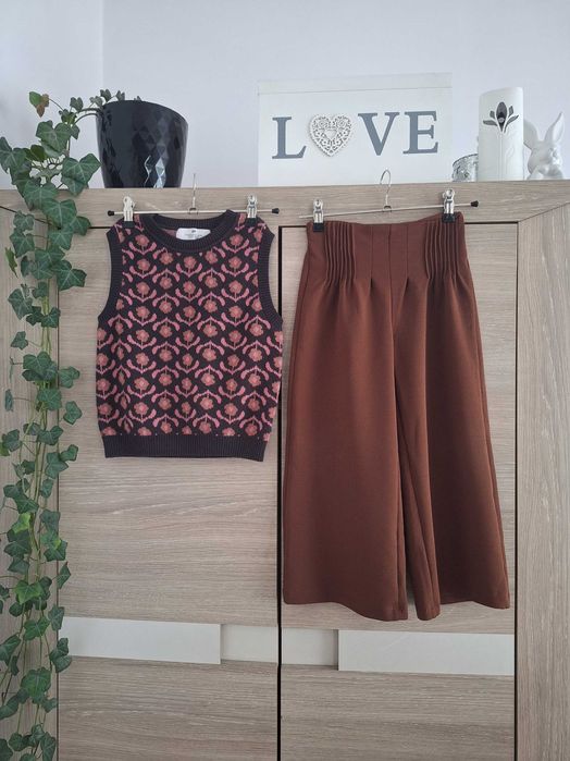 Kamizelka w kwiaty i spodnie kuloty 110 cm