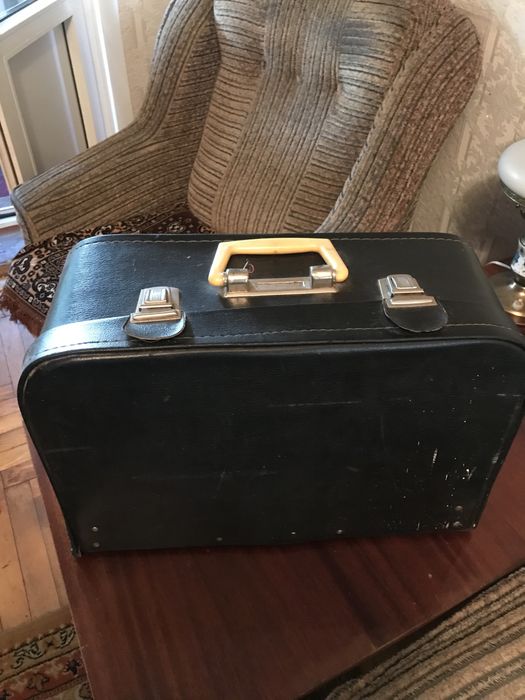 Машинка швейная «Чайка» с электроприводом