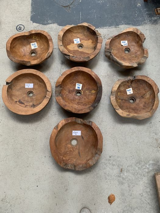 Nowe umywalki z małymi defektami