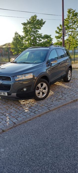 Chevrolet Captiva 2.2 • 7 Lugares • 2013