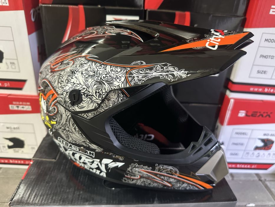 Nowy kask XS 53-54 cm City bike czarny crossowy full face