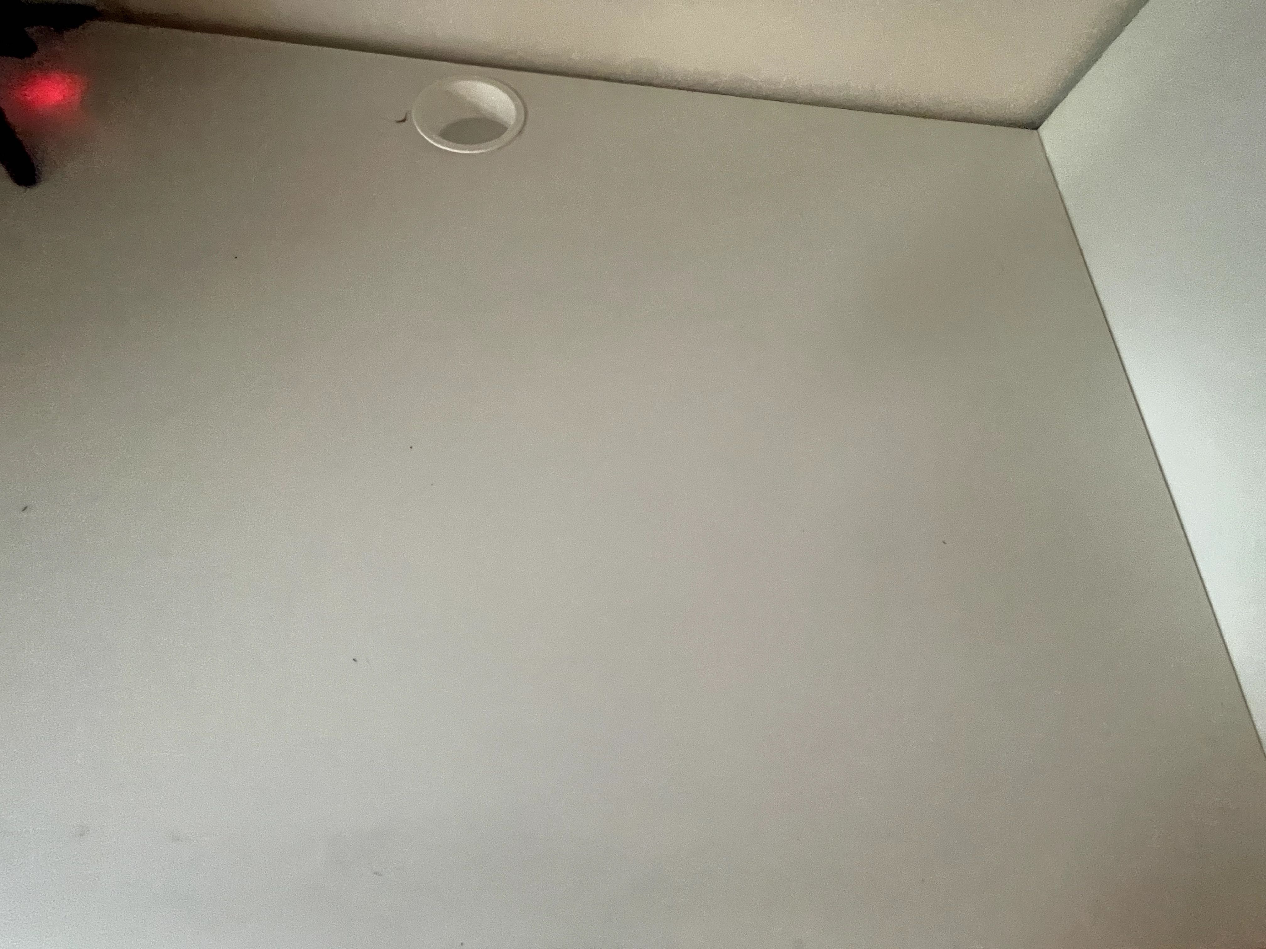 Cama alta, branco com secretária c/4 gavetas,