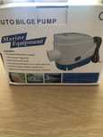 Bomba de água 12V - 1100GPH