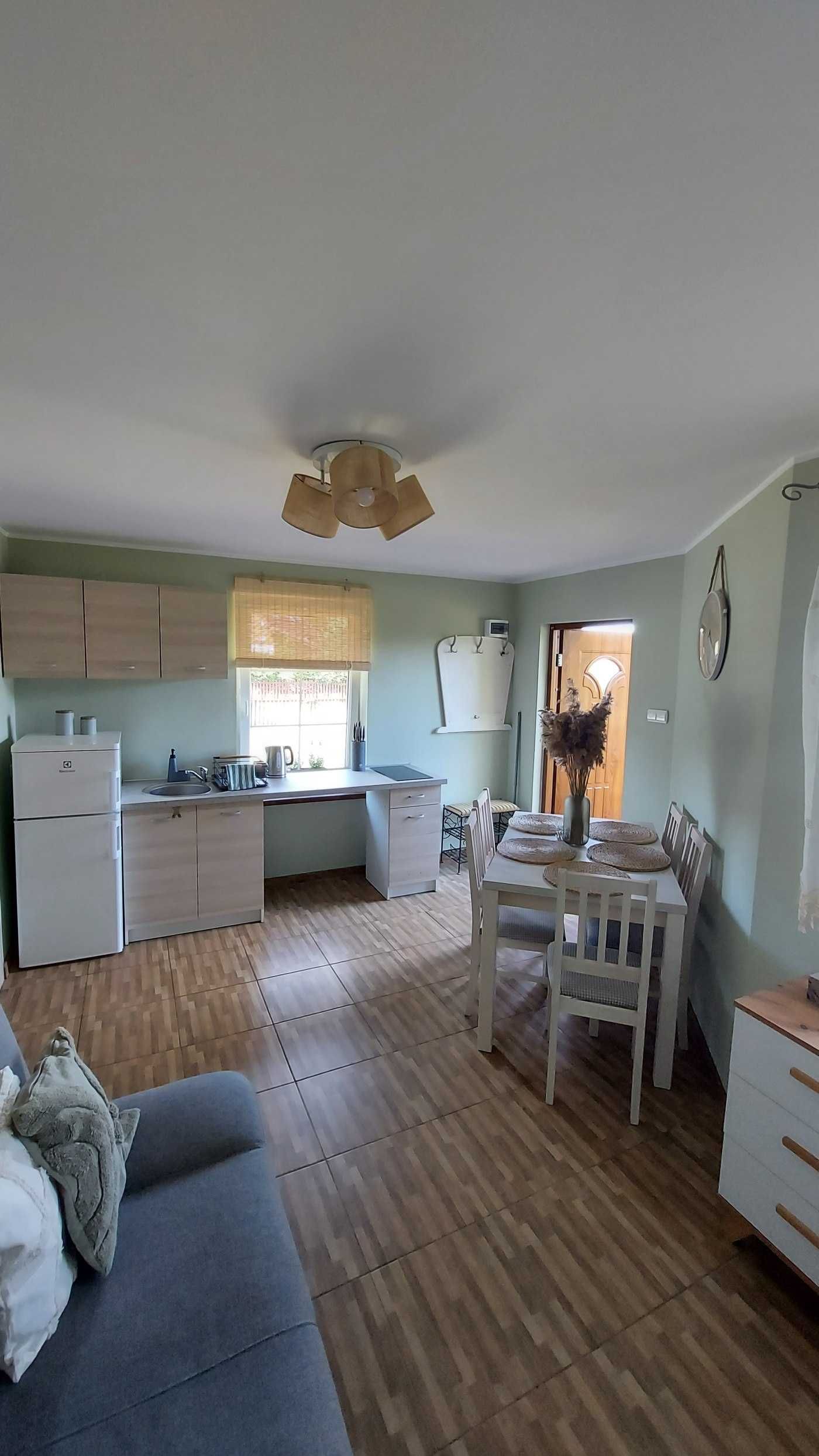 Domek nad jeziorem z balia jacuzzi Ocypel Bory Tucholskie Kaszuby Wda