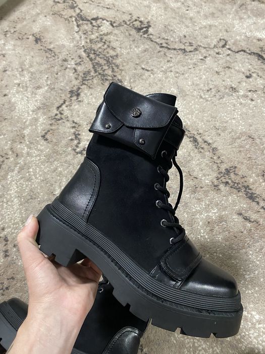 Ботінки 38 р на флісі