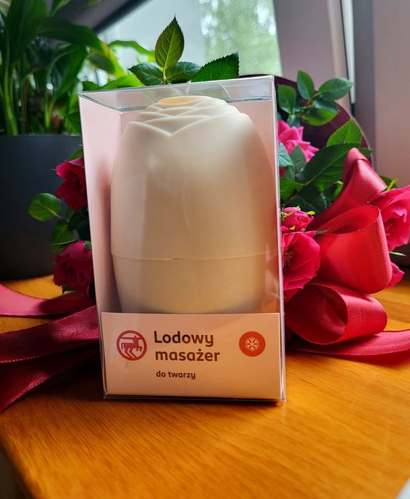 Masażer lodowy do twarzy i dekoltu