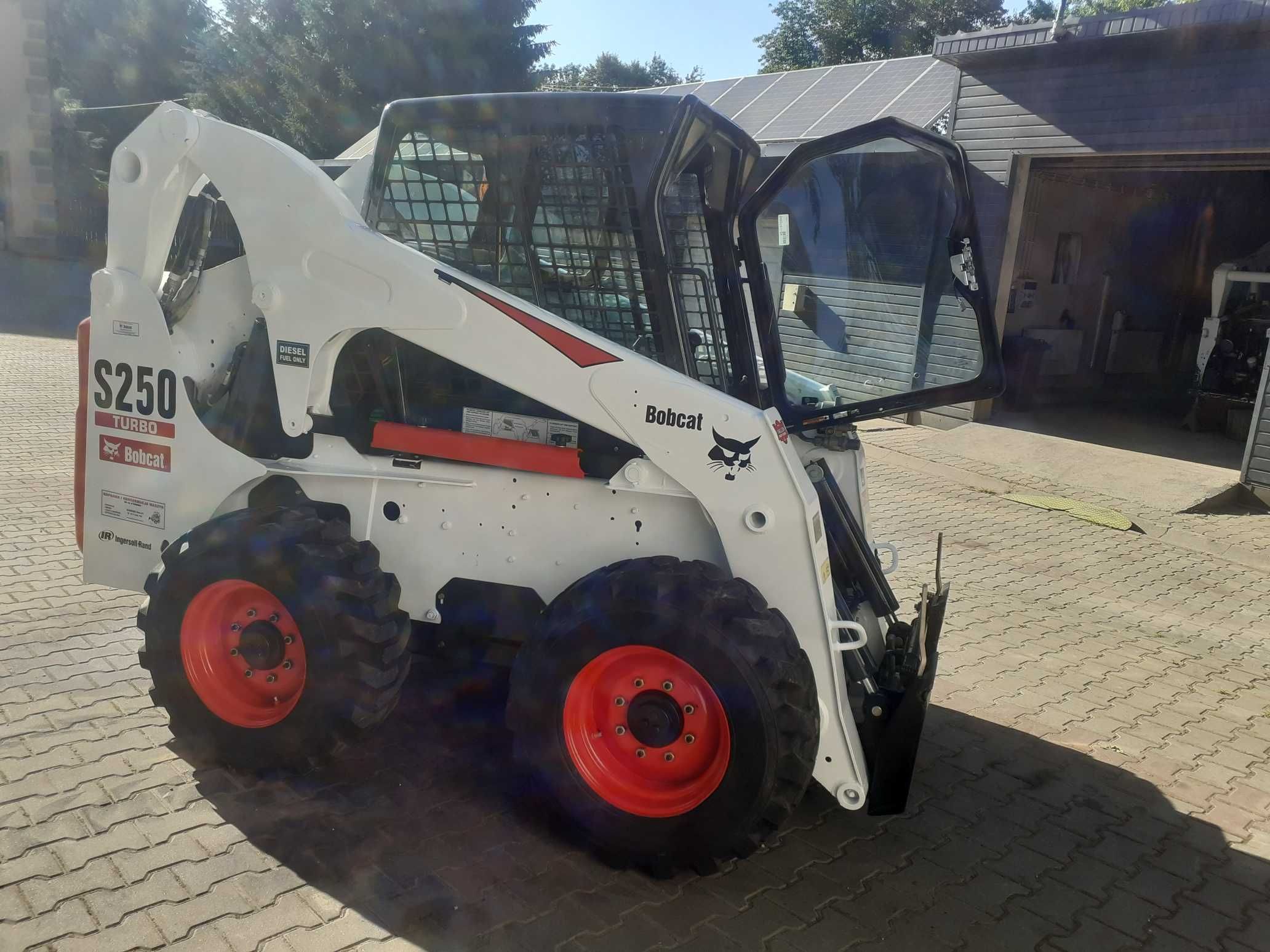 Bobcat Miniładowarka S250