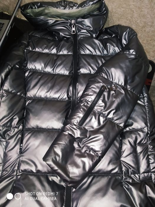 Зимняя теплая куртка