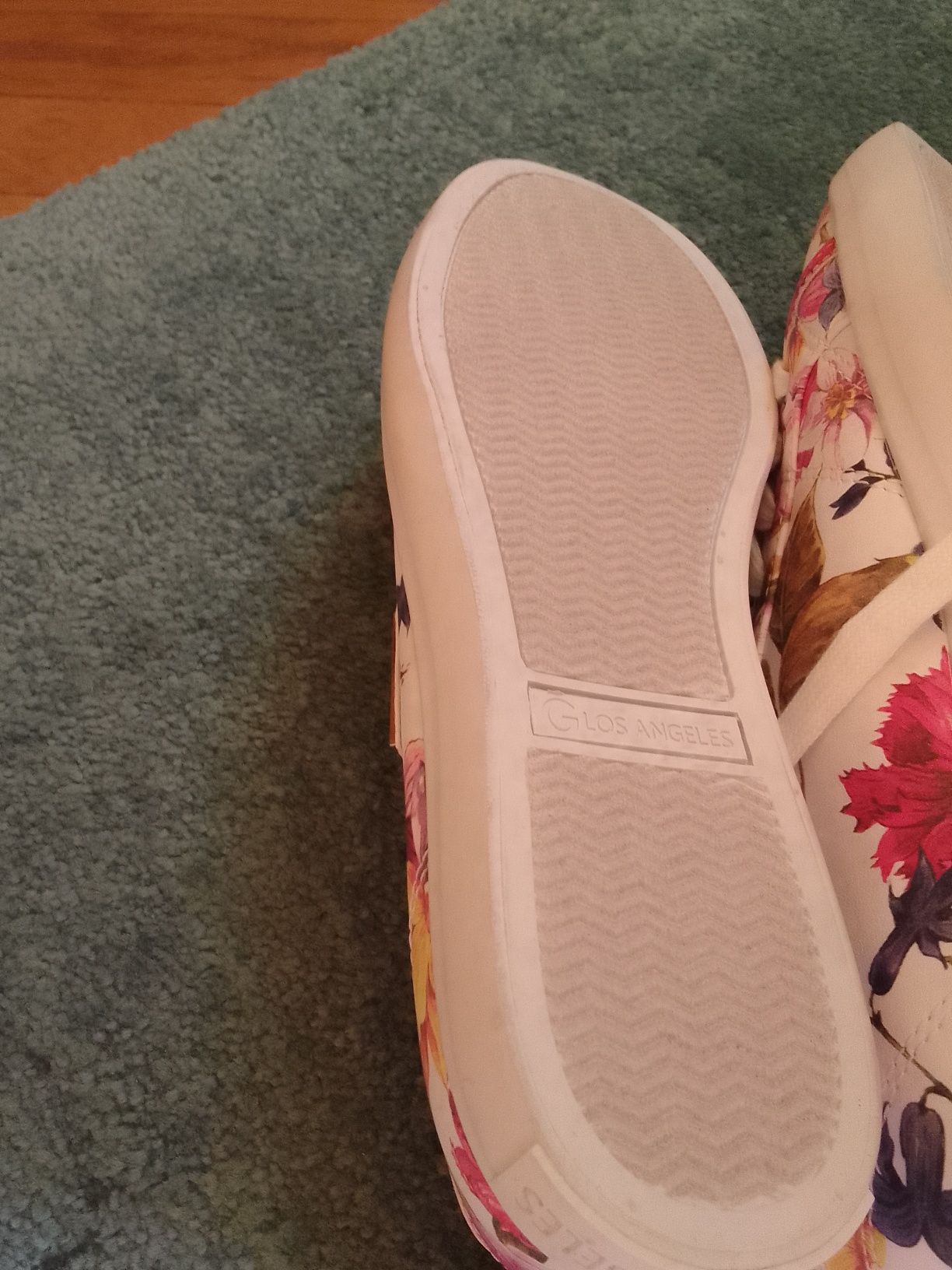 Buty damskie GBG by Guess