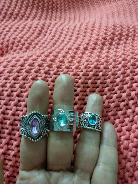 Біжутерія стильна каблучки сережки