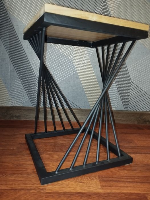 Стілець в стилі Loft