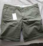 Spodenki oliwkowe Jack jones