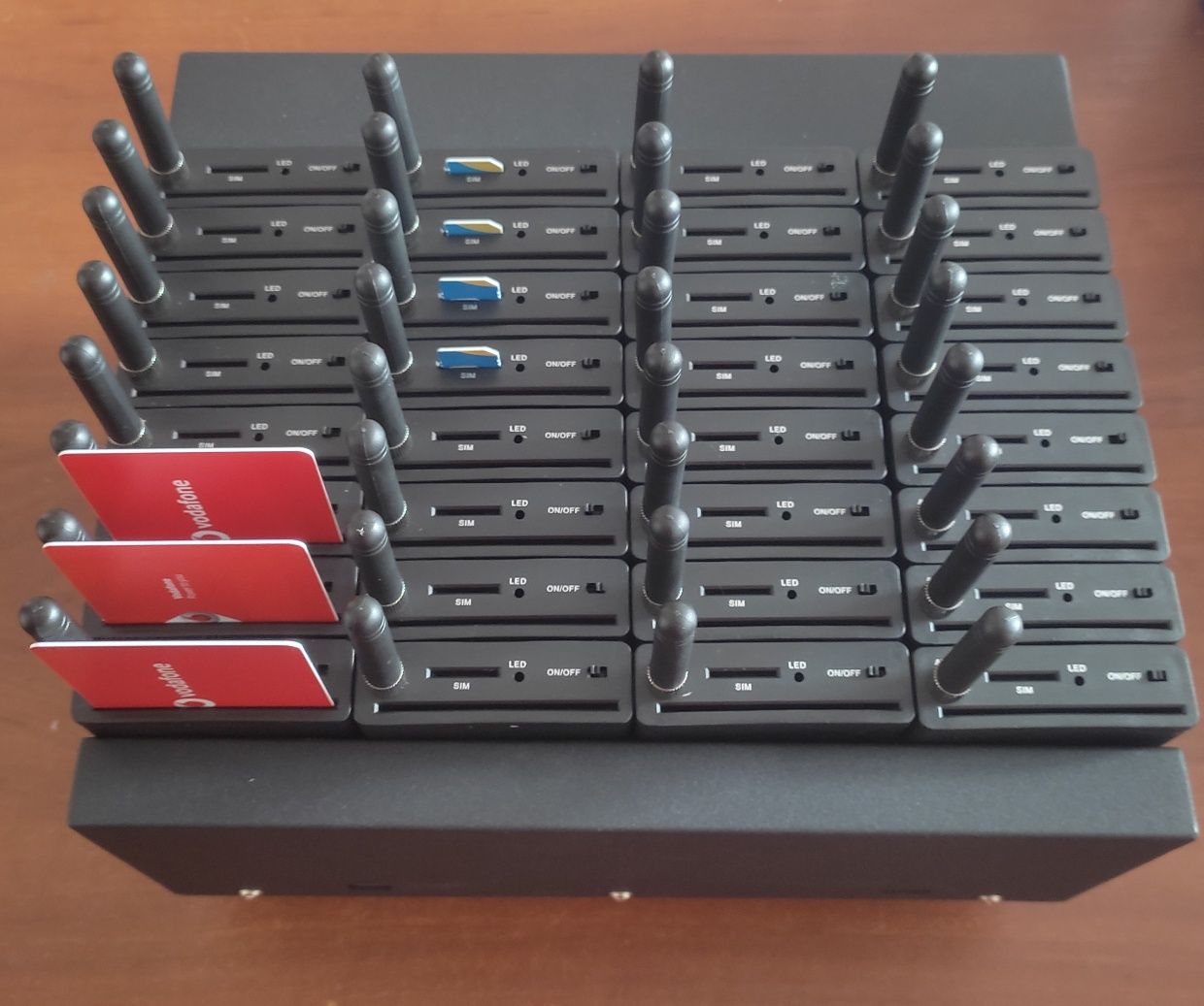 32 сим, sms шлюз, gsm modem, отправка смс М26, гоип