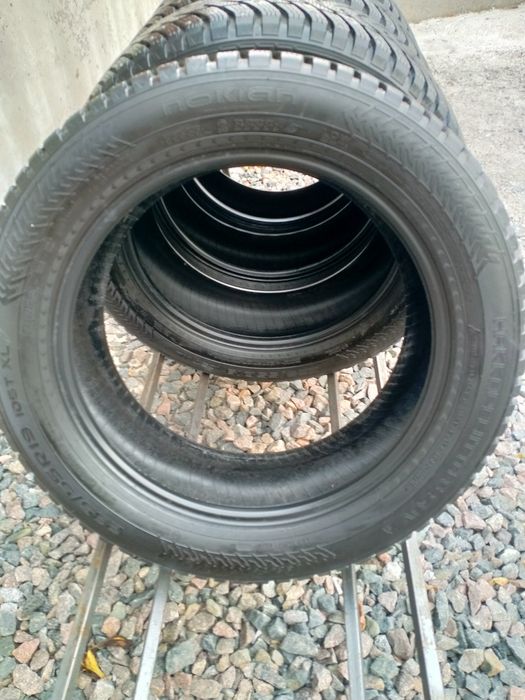 235/55 R19 nokian HAKKAPELITTA 8.