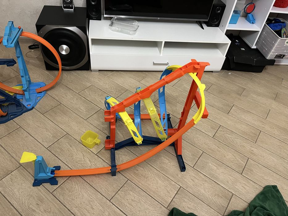 Трек hot wheels, хот вілс