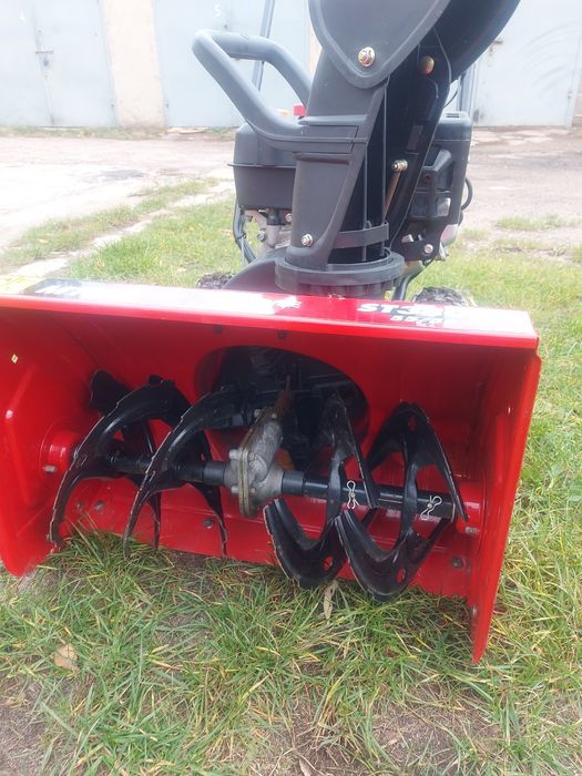 MTD ST 380 D - odśnieżarka spalinowa samojezdna, 5 KM, Jak nowa.