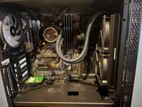 Torre Gaming - Intel i7 i7‑10700F , 64GB RAM, Arrefecimento a Água