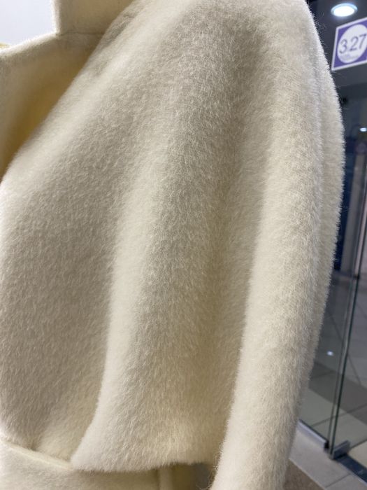 Пальто  нове,альпака,р 50-52 бренд Delcorso