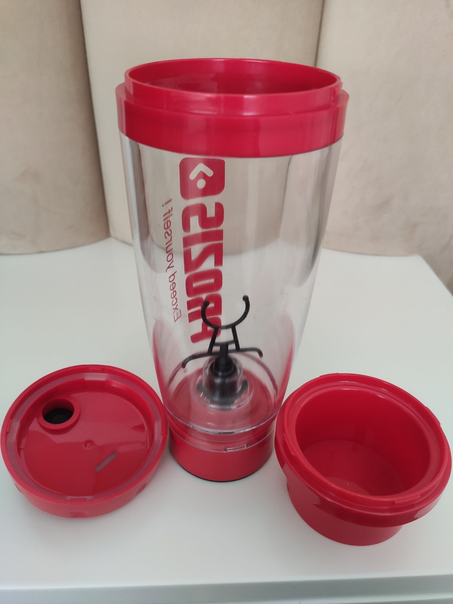 Shaker Prozis com misturador a pilhas