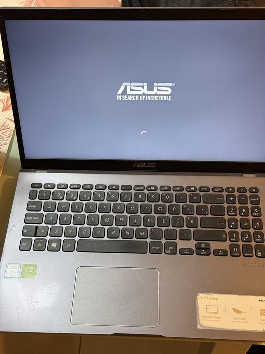 Portátil Asus F509FB i5 8GB RAM 256GB SSD MX110