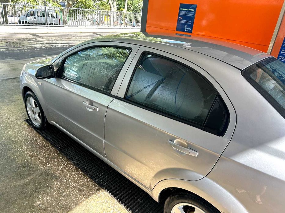 Chevrolet Aveiro 1.2 Gasolina 2007 – 140.000km – Muito estimado!