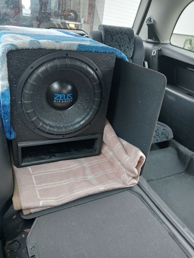 Subwoofer Hifonics wzmacniacz 1ohm 1500watt rms