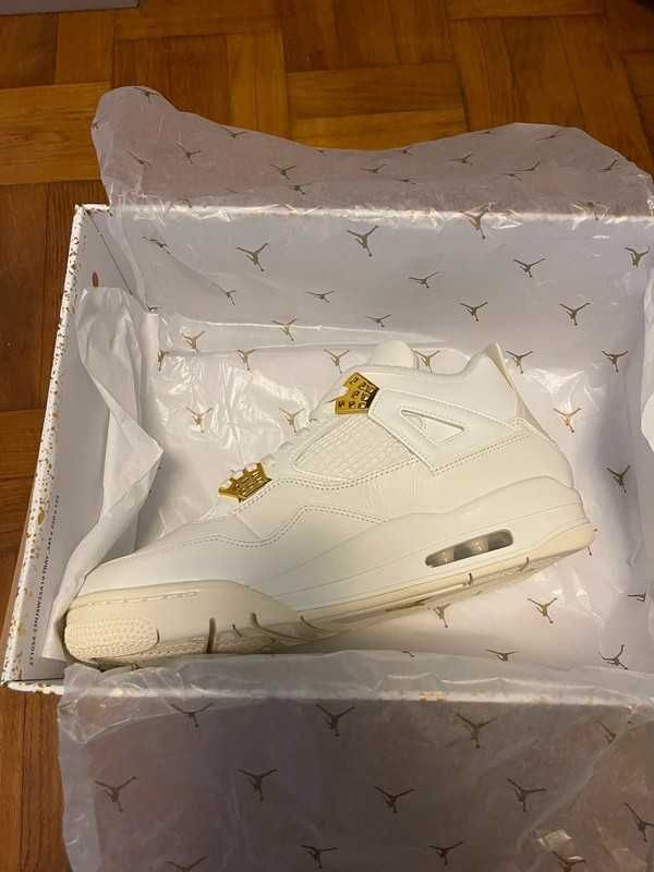 Jordan 4 Retro Metallic Gold R.45