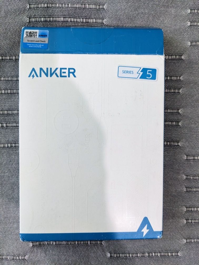 Power bank Anker MagGo 621 Magsafe 5000 mAh (qi wireless charger)