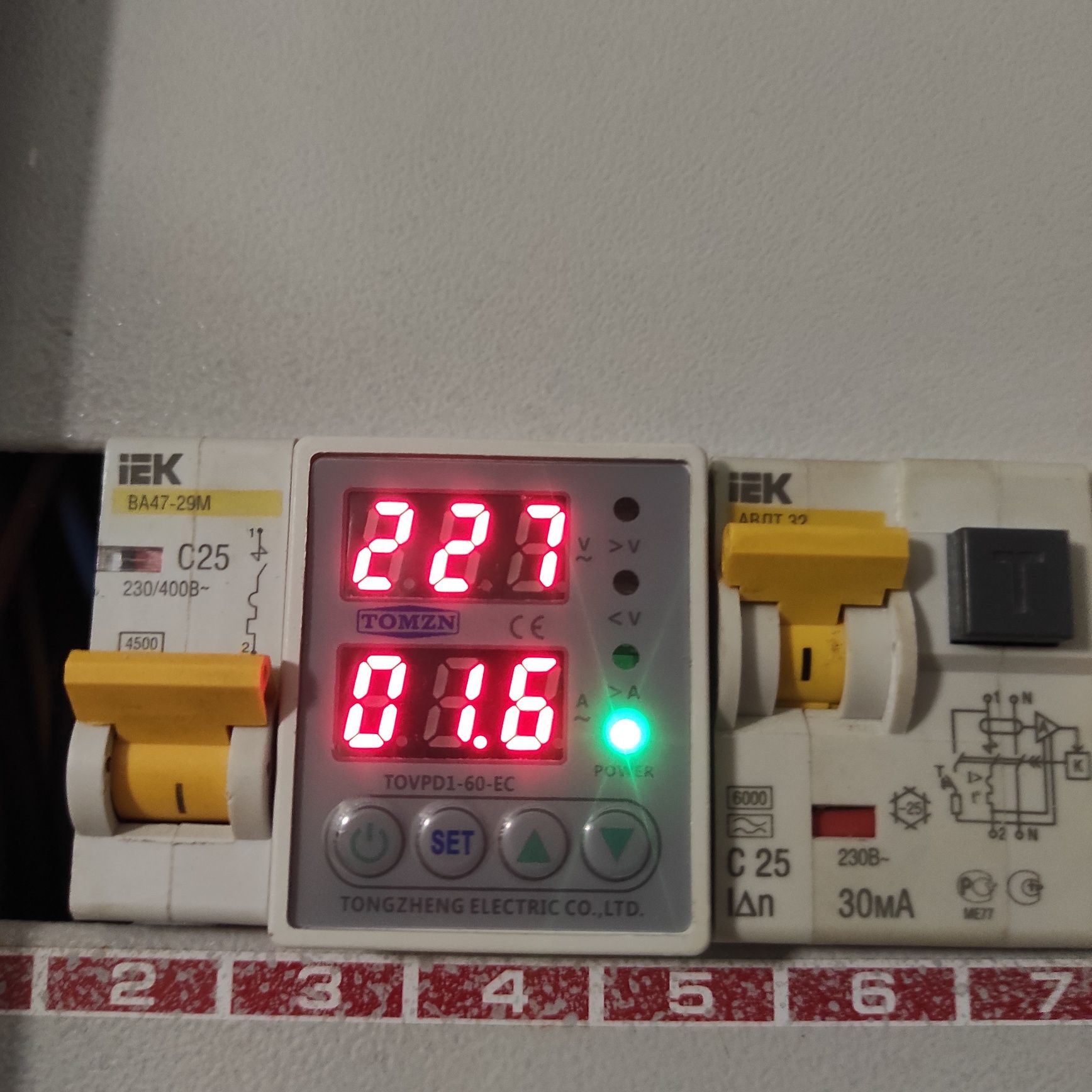 Реле напруги і струму TOMZN TOVPD1-60-EC 60 А