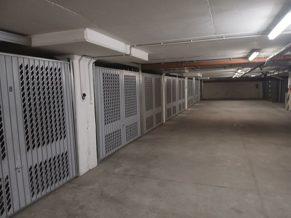 Magazyn garaż magazynowanie mebli rzeczy osobistych tani transport