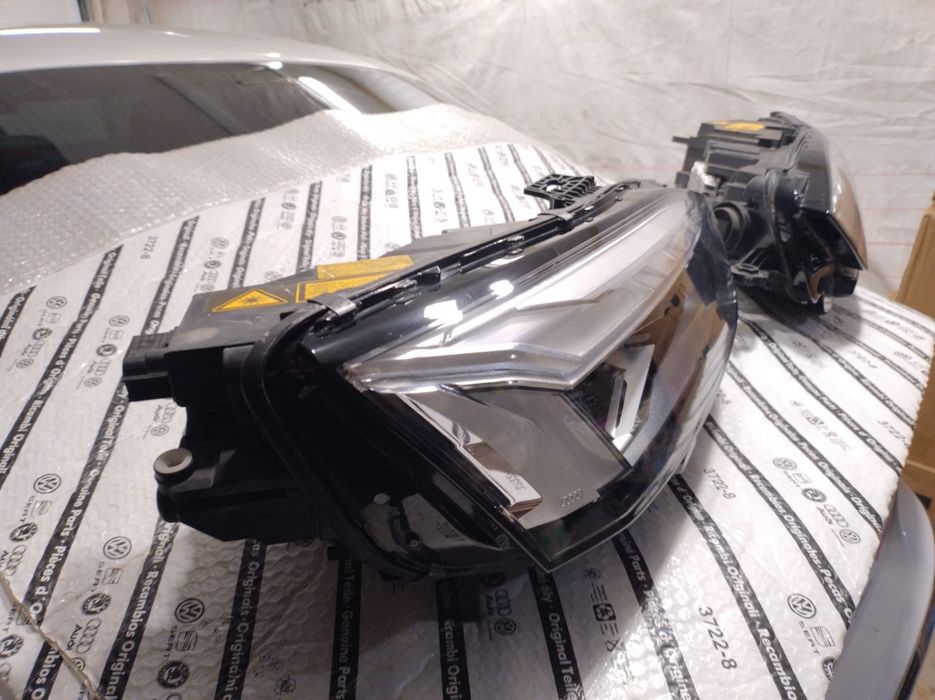 фара фари Audi A5 8w6 rs5 rest laser Ауди A5 лазер комплект оригінал