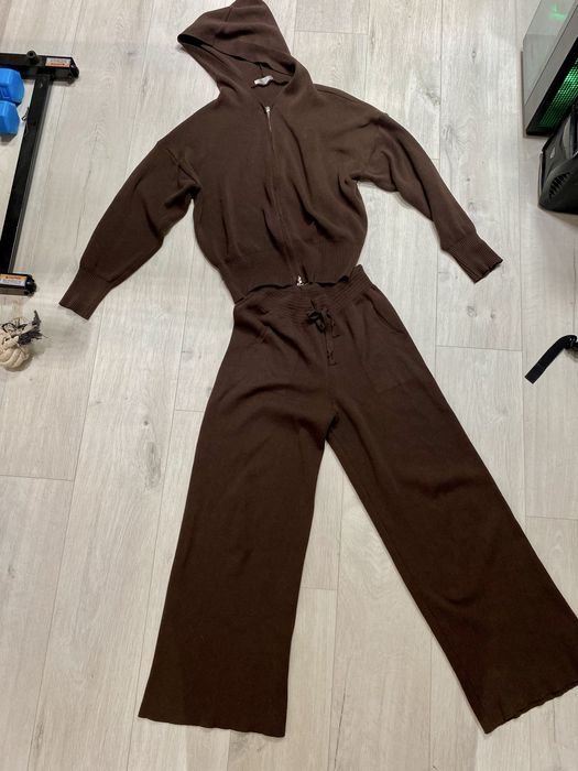 Костюм трендовий прогулянковий