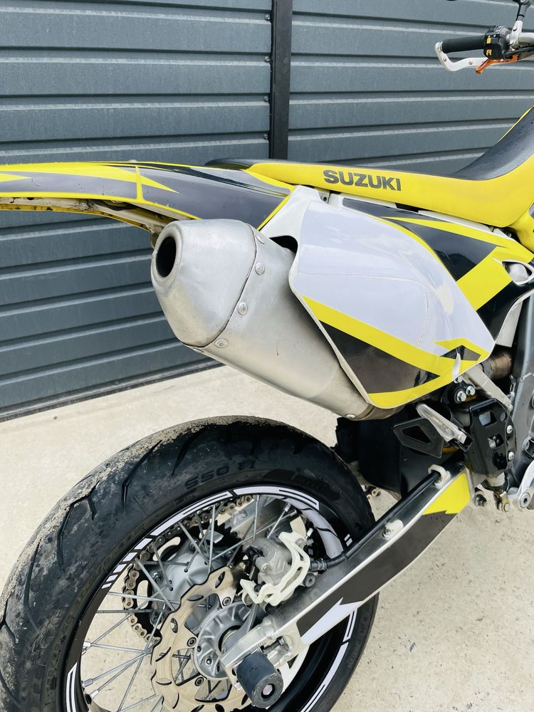 Suzuki DRZ 400 SM