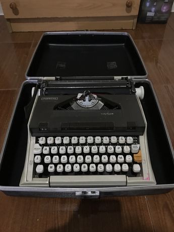 Máquina de Escrever Antigas TOPSTAR