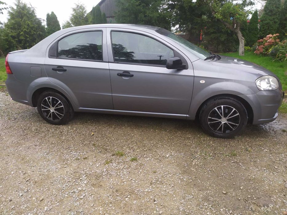 Samochód Chevrolet Aveo 1.2 benzyna, przebieg tylko 81 tys.Polski sal.