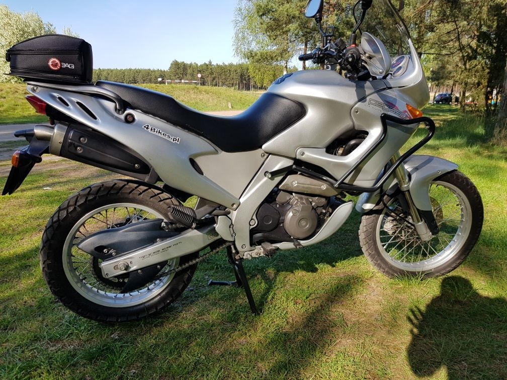 Aprilia pegaso 650