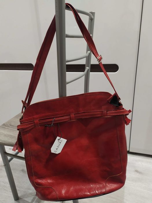 Женская кожаная сумка