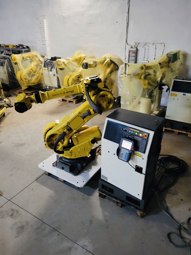 Robot Przemysłowy  200iB FANUC Robot 2000iA 165F
