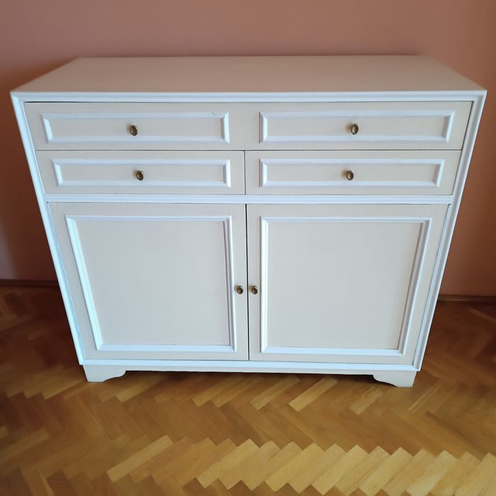 Zestaw mebli z PRL witryna plus dwie komody