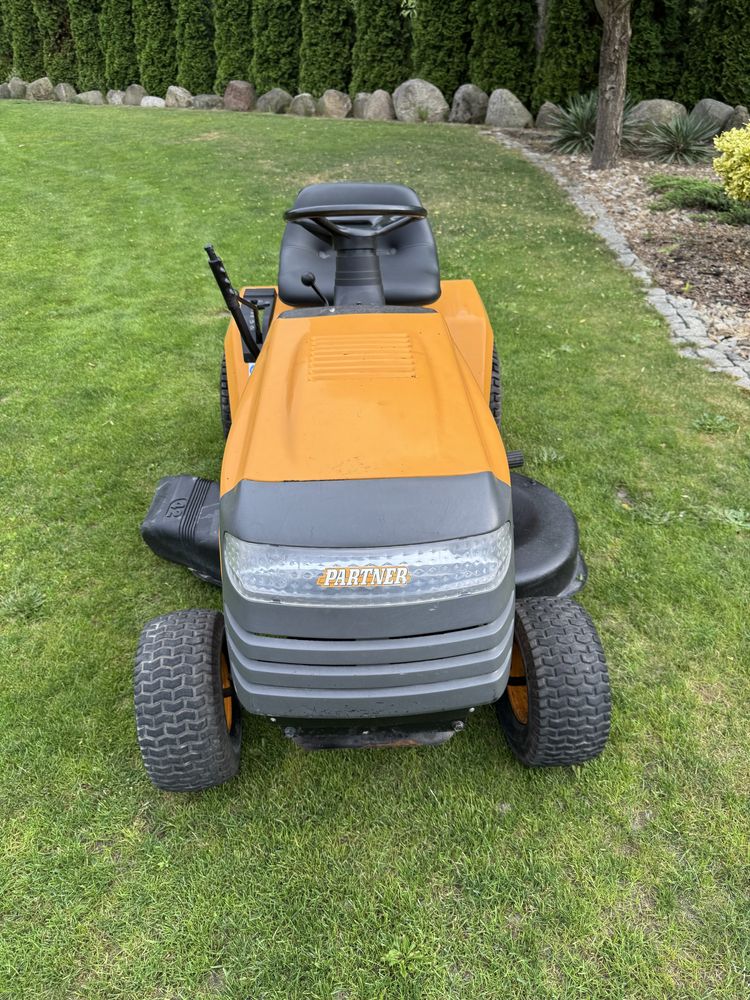 Traktorek Partner 12 105 na licencji husqvarny