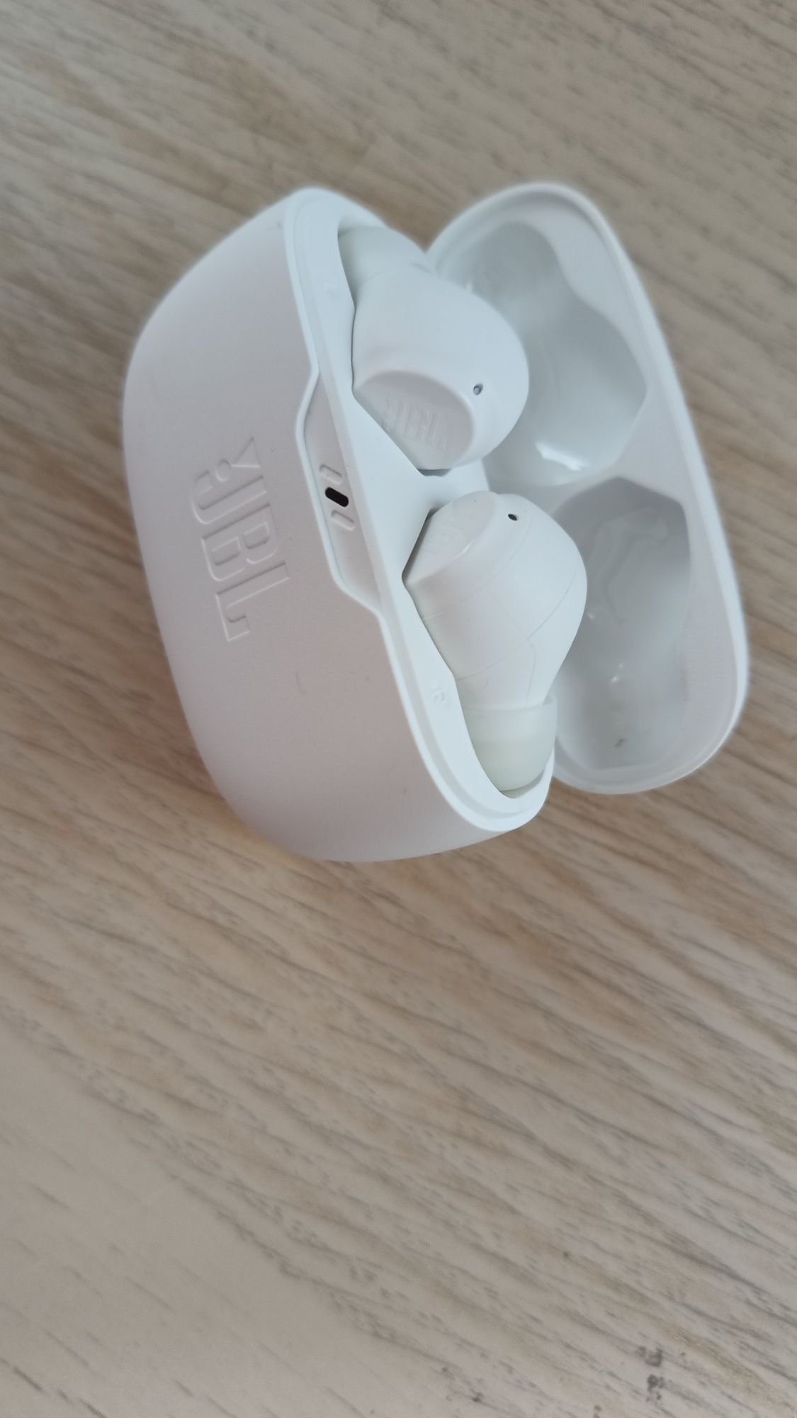 Навушники JBL Wave Beam White