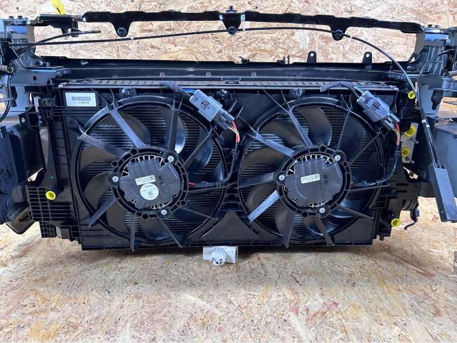 Polestar панель передня радіатори телевізор