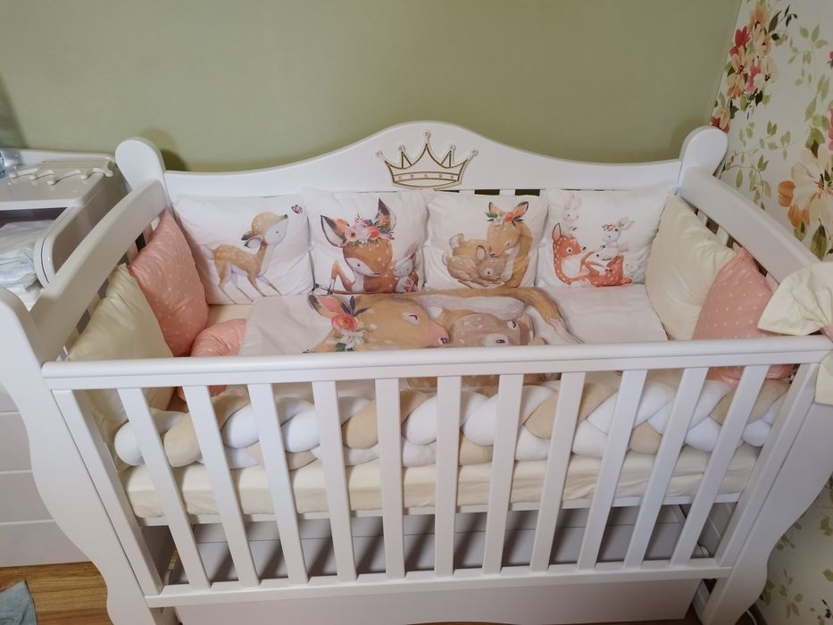 Продам детскую кроватку