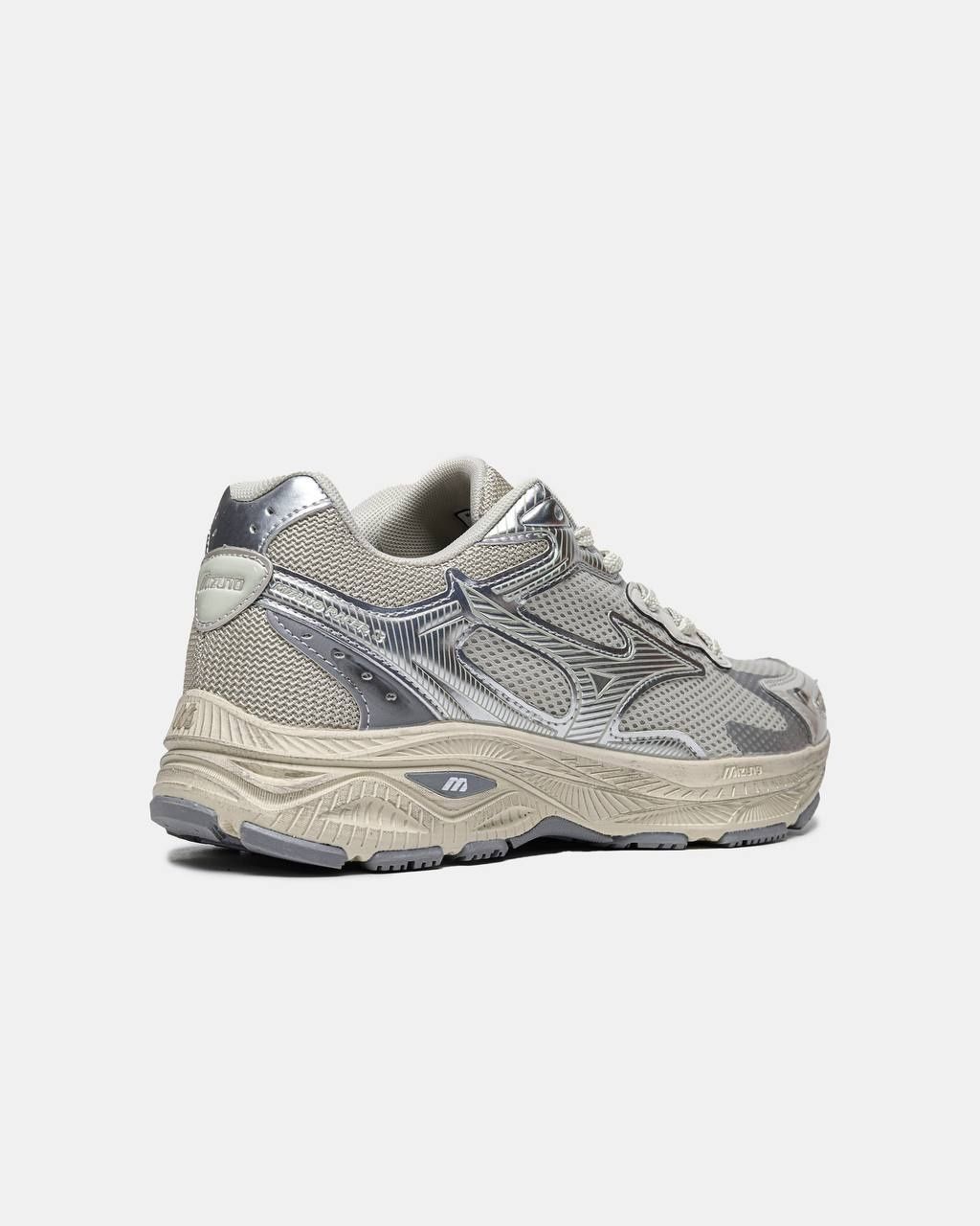 Mizuno Adventure Dirty White (SALE)