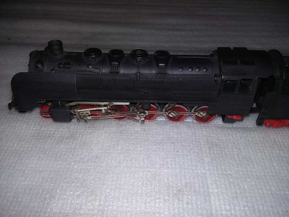 Lokomotywa parowóz Piko BR 50 skala H0