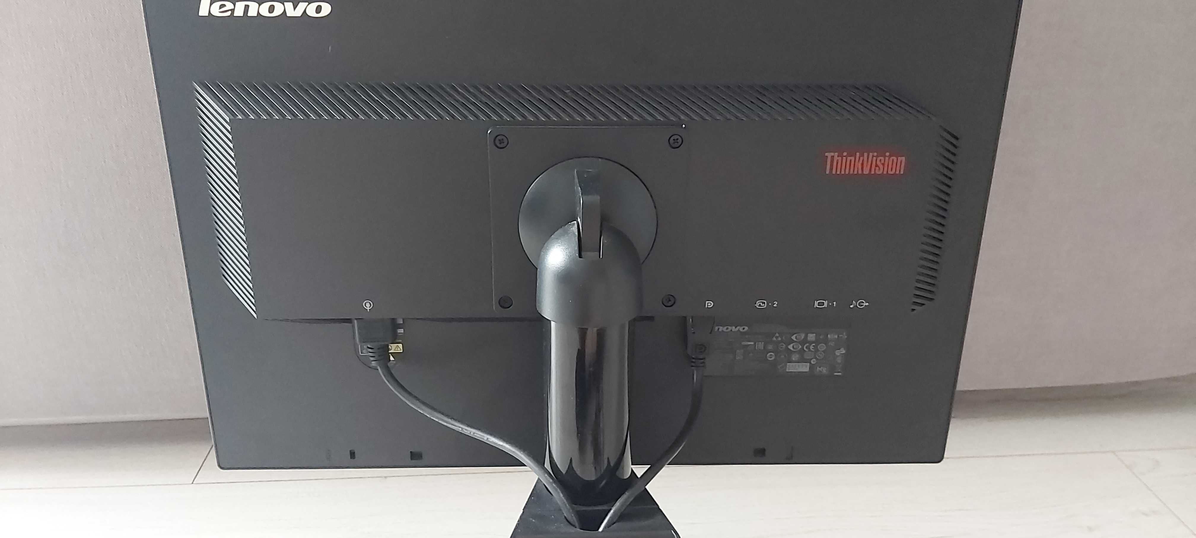 Monitor Lenovo ThinkVersion LT2252