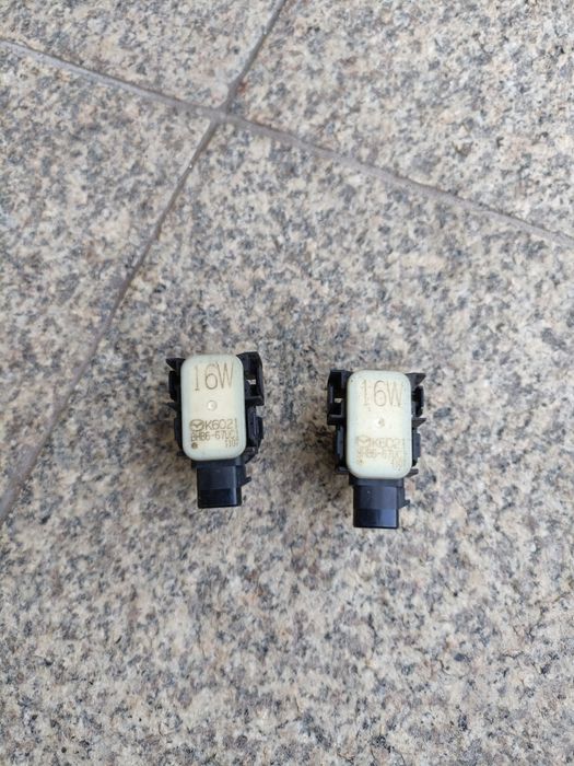 Czujnik parkowania PDC Mazda 3 BL Oryginalny fabryczny BHB6-67UC1