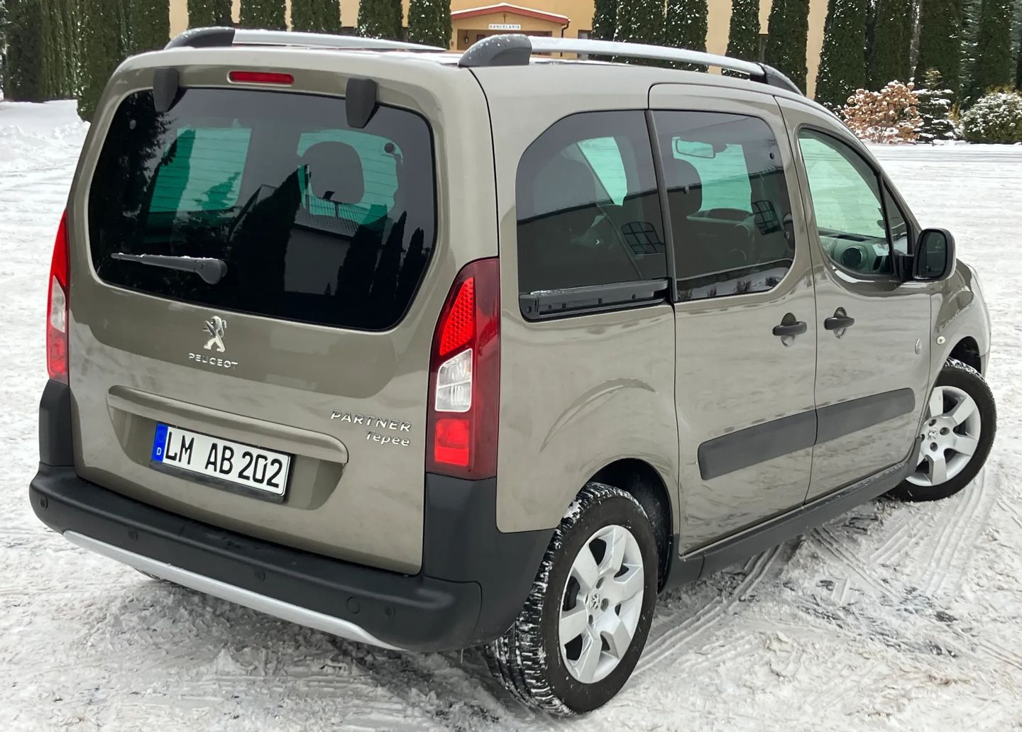 Peugeot Partner Tepee HDi FAP 115 Outdoor