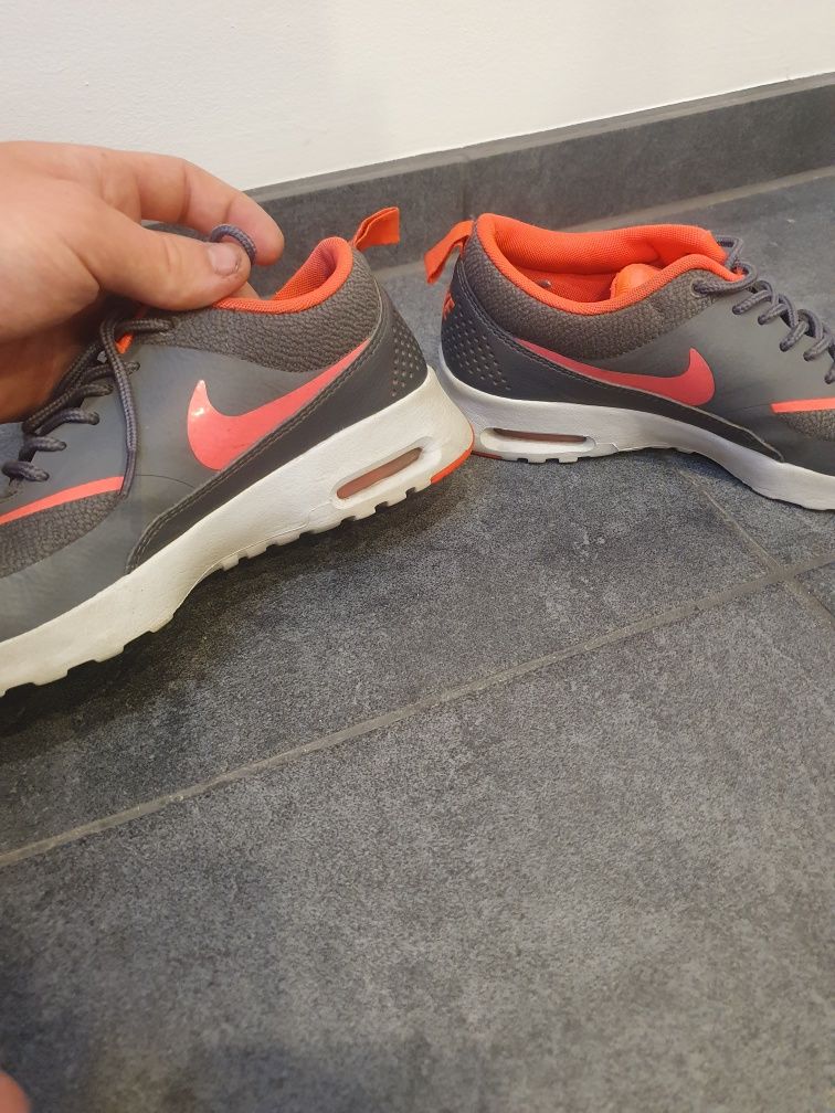 Nike air max thea